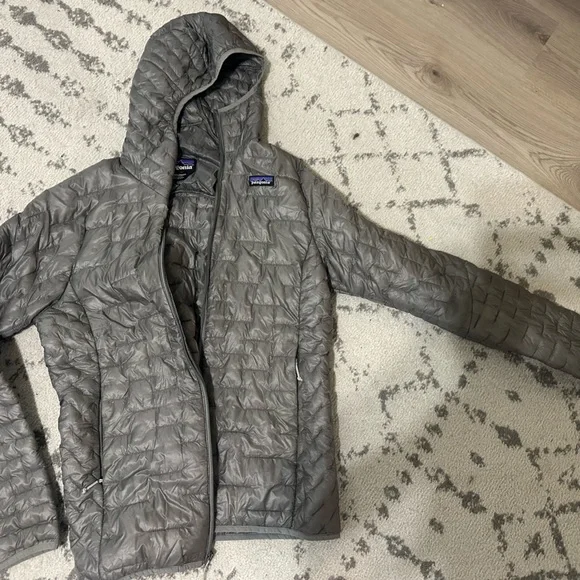 Patagonia Gray Puffer Jacket - Picture 1 of 7